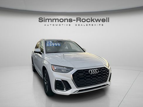Used 2024 Audi Q5 2.0T Premium Plus image 13