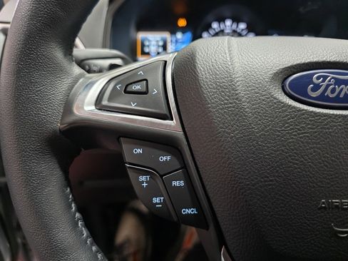 Used 2024 Ford Edge SEL w/ Convenience Package image 28