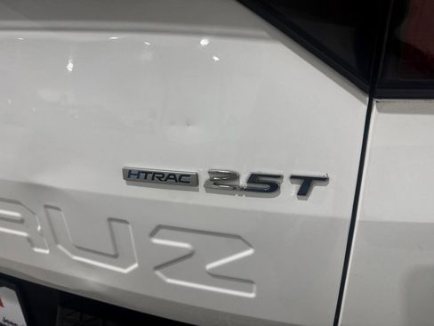 Used 2022 Hyundai Santa Cruz SEL Premium image 32