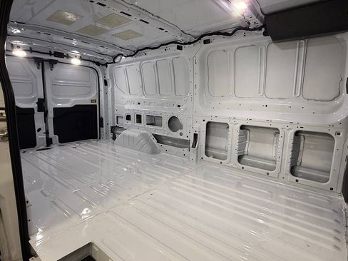 Used 2024 Ford Transit 250 Low Roof image 23