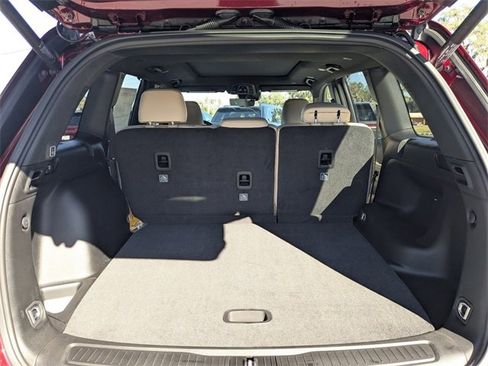 New 2025 Jeep Grand Cherokee Limited image 13