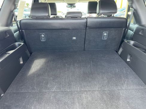 Used 2025 MAZDA CX-70 3.3 Turbo w/ Preferred Package image 32