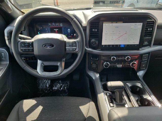 New 2026 Ford F150 XLT w/ Equipment Group 302A MID AWD/4WD image 17