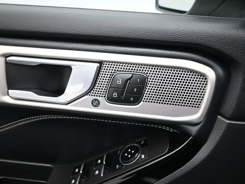 Certified 2022 Ford Explorer ST w/ Equipment Group 401A image 12