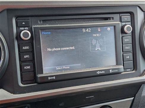 Used 2019 Toyota Tacoma SR5 image 23