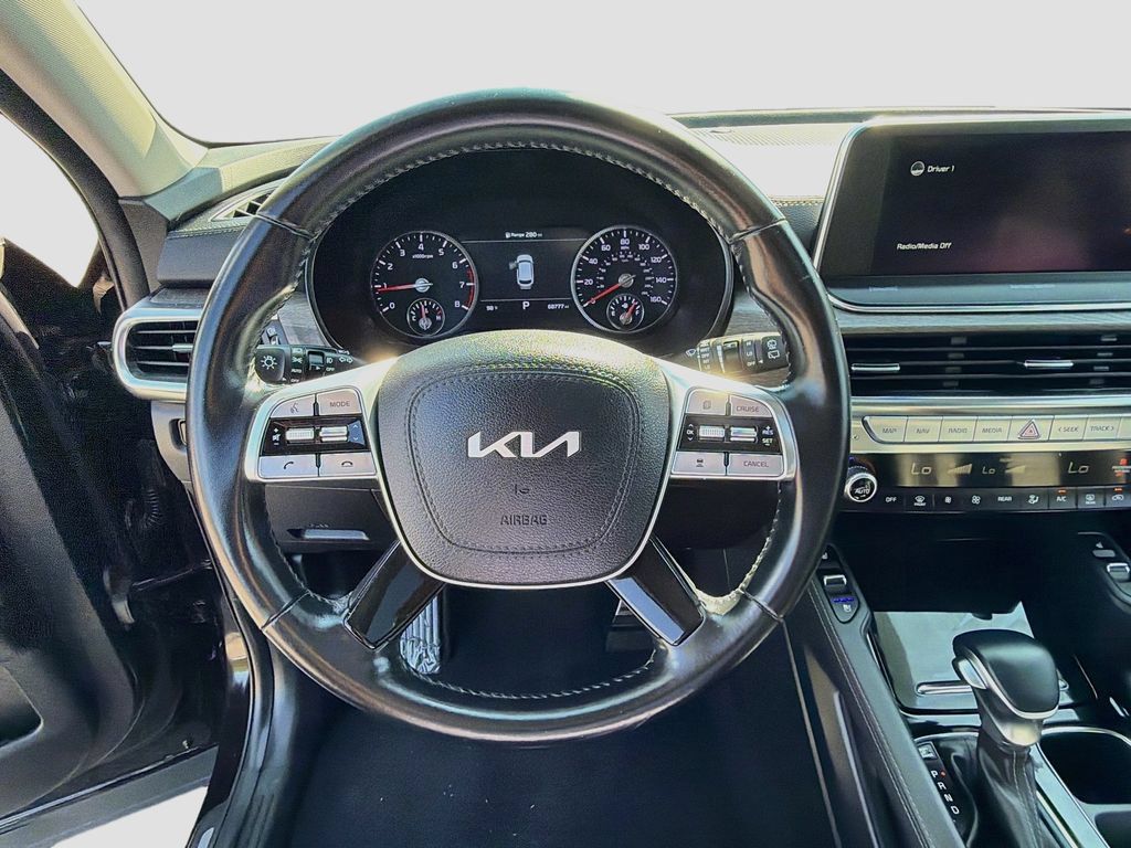 Used 2022 Kia Telluride SX FWD image 11