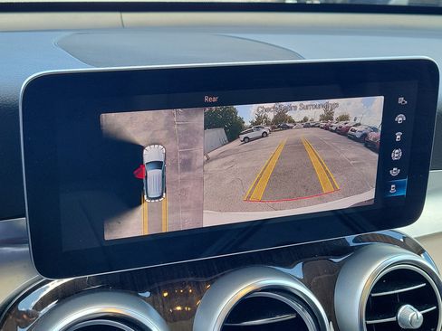 Used 2022 Mercedes-Benz GLC 300 image 25