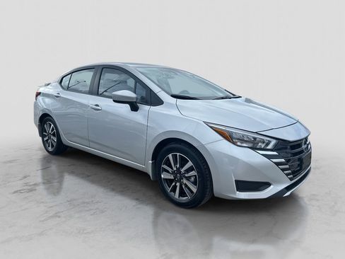 Used 2025 Nissan Versa SV w/ Trunk Package image 3