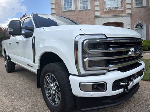 Used 2024 Ford F350 Limited w/ FX4 Off-Road Package AWD/4WD image 2