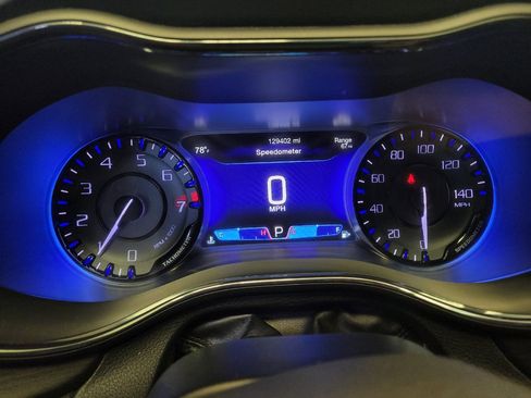 Used 2015 Chrysler 200 S w/ Navigation & Sound Group I FWD image 23