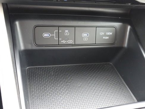 New 2026 Hyundai Tucson SEL image 16