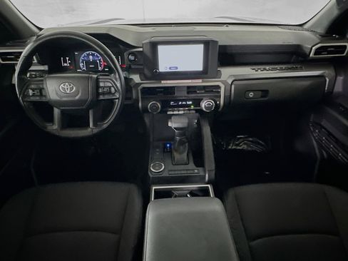 Used 2025 Toyota Tacoma SR5 image 27