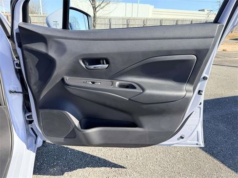 New 2025 Nissan Versa SV w/ Trunk Package image 8