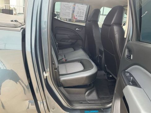 Used 2020 Chevrolet Colorado Z71 AWD/4WD image 30