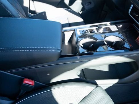 New 2026 Volkswagen Atlas Cross Sport SEL Premium R-Line image 44