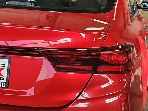 Used 2024 Kia Forte LXS image 34