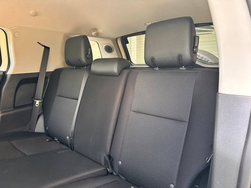 Used 2014 Toyota FJ Cruiser 4WD w/ Upgrade Package image 62