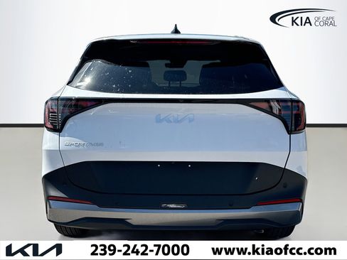 New 2026 Kia Sportage EX image 4