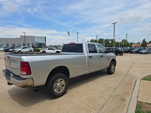 Used 2018 RAM 2500 Tradesman w/ Chrome Appearance Group AWD/4WD image 7