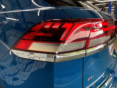 New 2026 Volkswagen Atlas Cross Sport SEL image 25