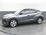 Used 2021 Nissan Kicks S image 4