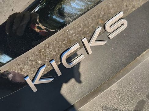 New 2026 Nissan Kicks SV image 8