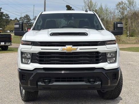 New 2026 Chevrolet Silverado 2500 Custom w/ Custom Convenience Package image 4