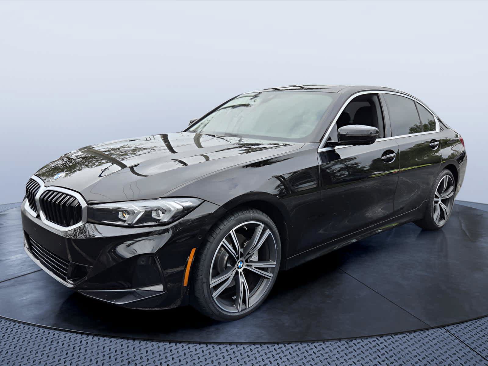 Used 2024 BMW 330i Sedan w/ Premium Package RWD image 7