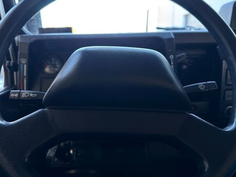 Used 1993 Land Rover Defender 110 image 29