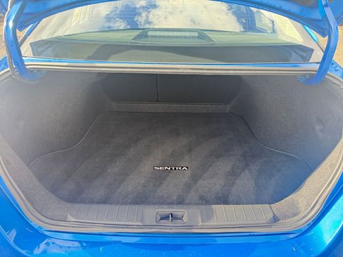 Used 2025 Nissan Sentra SV image 31