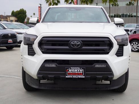 New 2026 Toyota Tacoma SR5 image 5