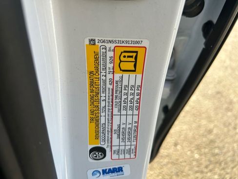 Used 2019 Cadillac XTS Luxury image 34