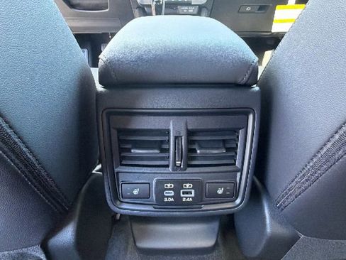 New 2026 Subaru Outback Limited AWD/4WD image 25