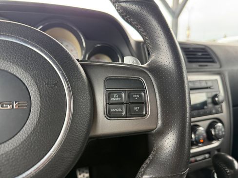 Used 2014 Dodge Challenger R/T RWD image 16