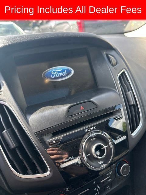 Used 2018 Ford Focus SEL FWD image 14