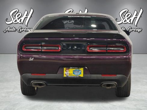 Used 2021 Dodge Challenger GT w/ Blacktop Package AWD/4WD image 17