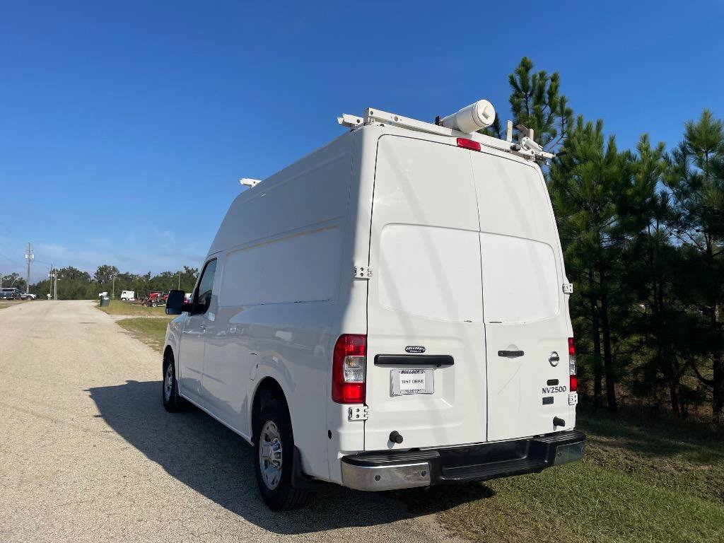 Used 2012 Nissan NV 2500 SV RWD image 5