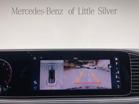 Used 2024 Mercedes-Benz GLS 450 4MATIC image 35