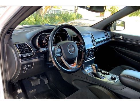 Used 2020 Jeep Grand Cherokee Trailhawk w/ Premium Lighting Group image 15