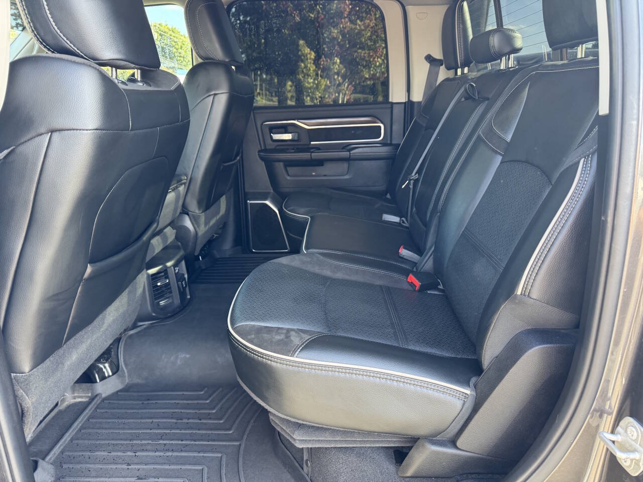 Used 2024 RAM 2500 Laramie w/ Safety Group AWD/4WD image 8