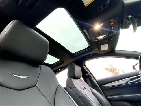 Used 2025 Cadillac CT5 Premium Luxury image 13