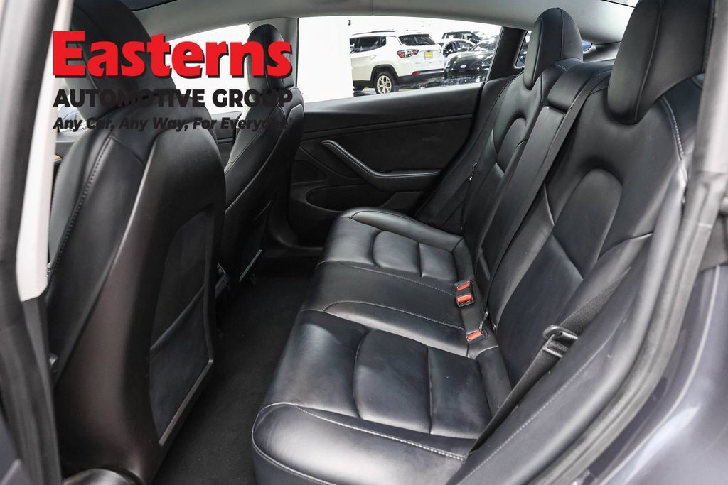 Used 2020 Tesla Model 3 Long Range AWD/4WD image 15