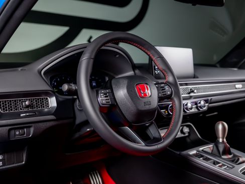 Used 2025 Honda Civic Type R image 26