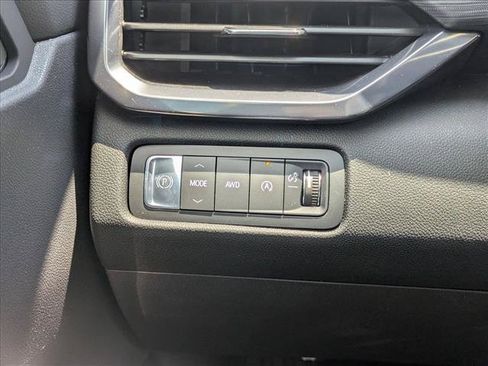 New 2025 GMC Acadia AT4 AWD/4WD image 16