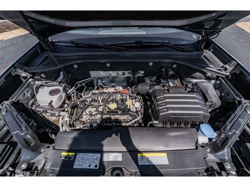 Used 2024 Volkswagen Atlas SE image 33