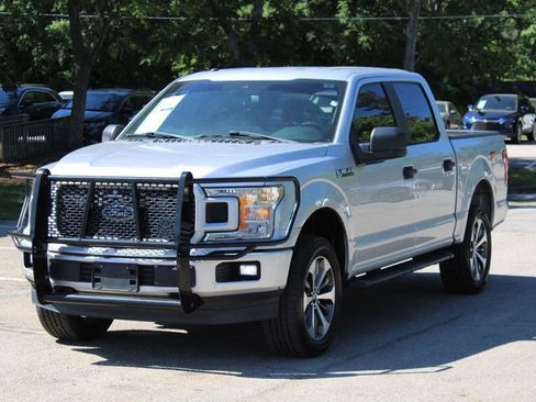 Used 2019 Ford F150 XL w/ Equipment Group 101A Mid AWD/4WD image 3