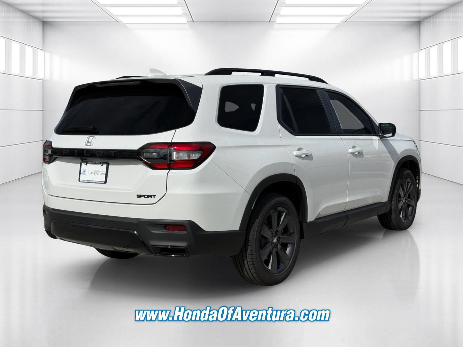 New 2026 Honda Pilot Sport image 5