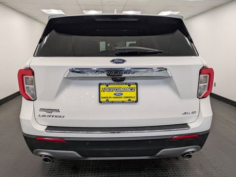 Used 2022 Ford Explorer Limited w/ Equipment Group 301A image 5