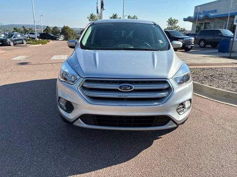 Used 2019 Ford Escape SE AWD/4WD image 2