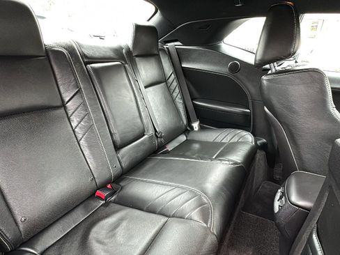Used 2016 Dodge Challenger SRT Hellcat image 26